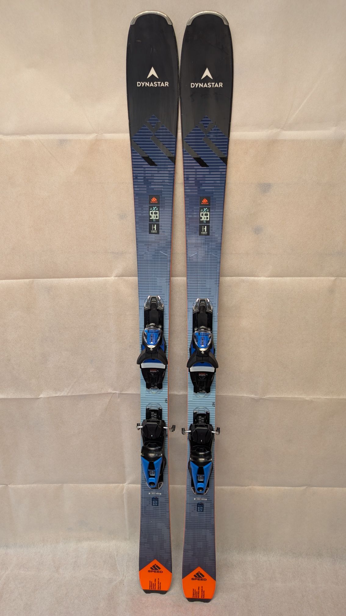 Speed 4X4 563 TI Test 2025 - 183 cm